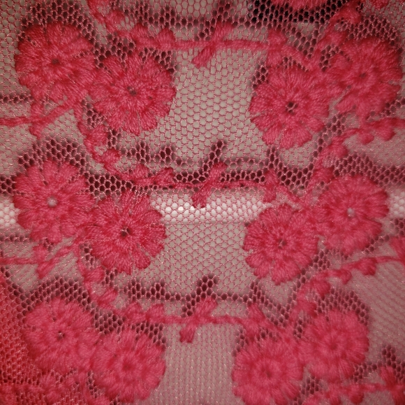 New Directions bell sleeve floral lace top SZ SMALL - Picture 7 of 12